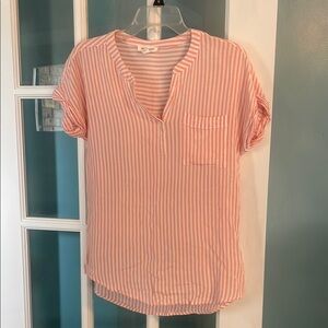 Beachlunchlounge Pink Relaxed Buttoned Blouse